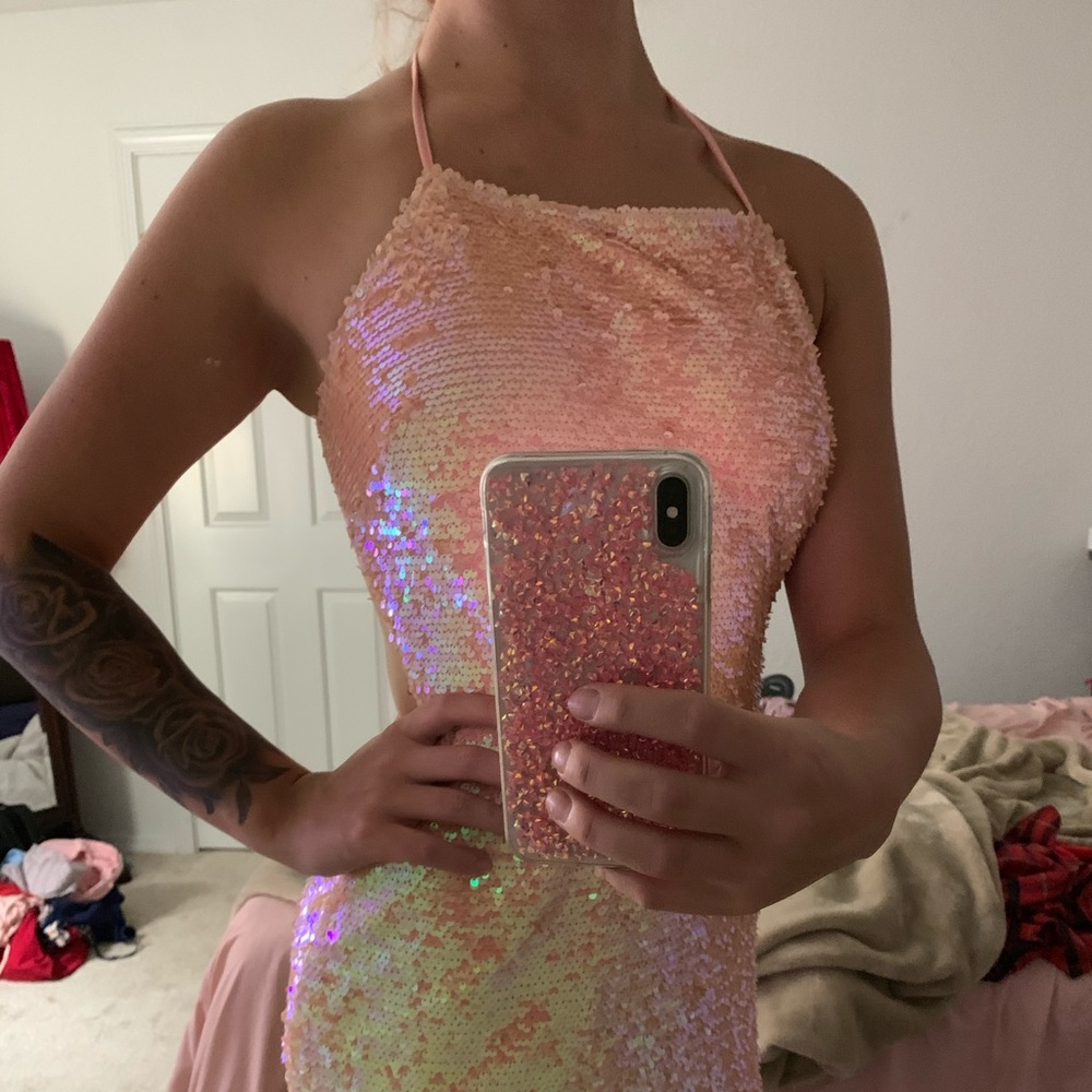 Pink sequin dress💞